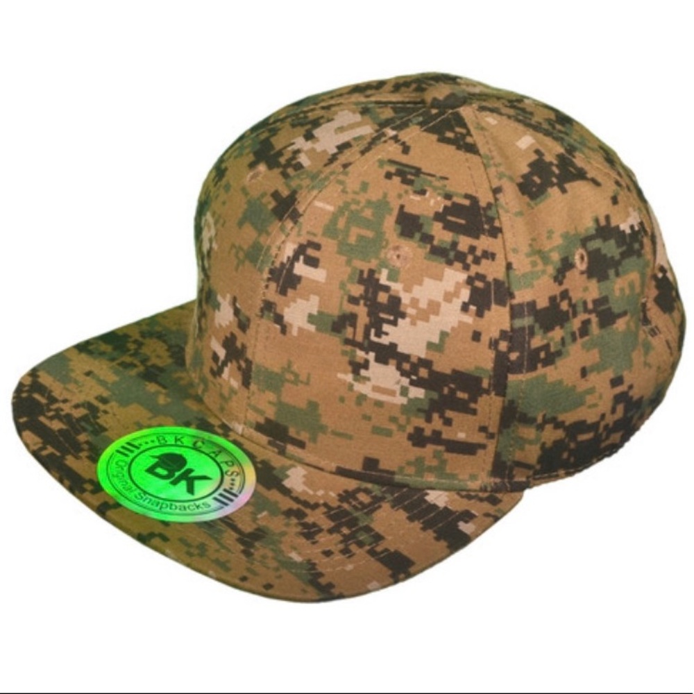 💖 CAMO SnapBack Trucker Hat